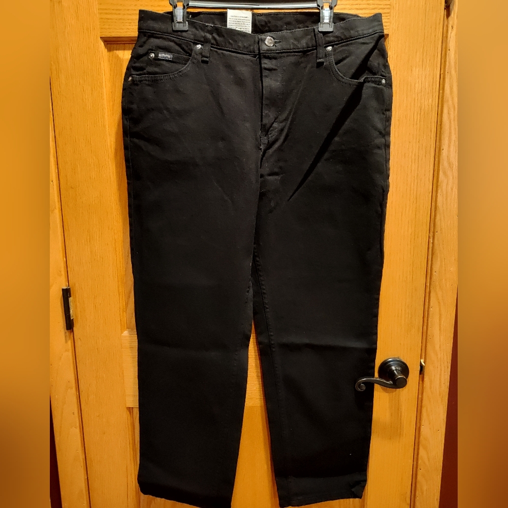 NWT Women's Lee Riders Black Jeans, 14P, Relaxed Fit, Stretch, Tapered Leg